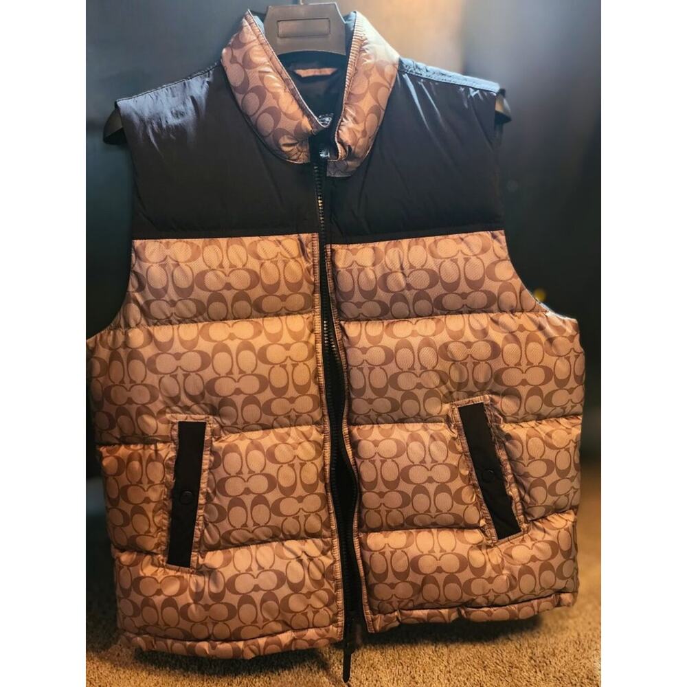 Coach Men's XL Tan Khaki Signature Quilted Puffer Vest Pre-Owned